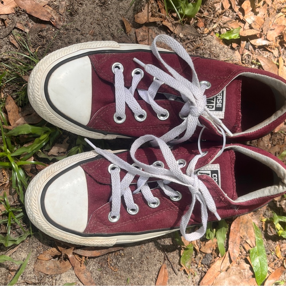 Kids Converse Maroon Sneakers